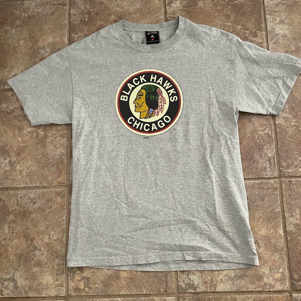 Chicago Blackhawks t shirt - Picture 1 of 4